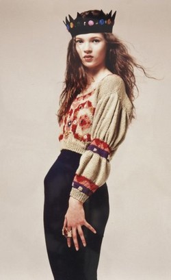 Dilelang, Mahkota Kate Moss Diprediksi Terjual Rp 123 Juta