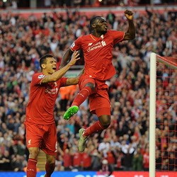 Benteke Buka Keran Gol di The Reds