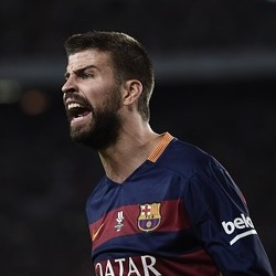 Enrique: Laga Selesai Saat Pique Dikartu Merah