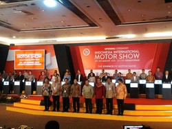 Jusuf Kalla: Saat Ekonomi Seperti Ini Wajib Ada Pameran Mobil