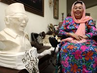 Menyapa Ibu Sinta Nuriyah Sambil Mengenang Gus Dur