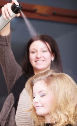 Bolehkah Pakai Dry Shampoo Setiap Hari?