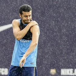 Tiba di London, Pedro Bakal Teken Kontrak dengan Chelsea