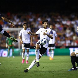 Pelatih Valencia Pilih Tetap Waspada