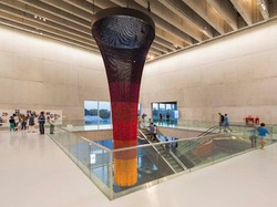 Bak Tornado, Seniman Gunakan 68 Ribu Jepitan Baju untuk Patung