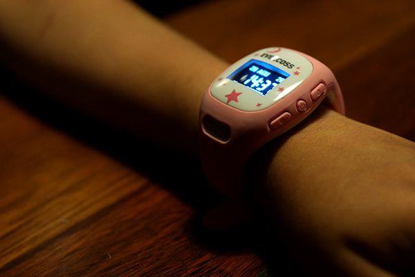 Smartwatch Penangkal Anak Hilang