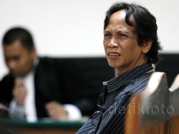 Komedian Mandra Jalani Sidang Perdana