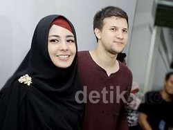 Risty Tagor Gugat Cerai, Stuart Collin Sedih dan Kaget