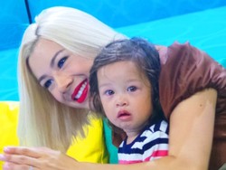 Jennifer Bachdim: Anakku Bisa 3 Bahasa, Tapi Mereka Suka Makan Kerupuk