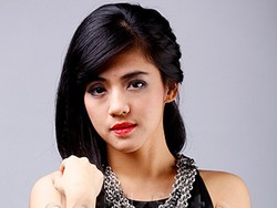 DJ Una, Antara Puncak Karier dan Beban Lepas Nama Putri