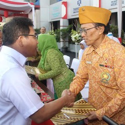Telkom & BUMN Lainnya Bedah Rumah 45 Veteran