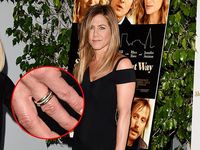 Ini Cincin Kawin Emas dan Berlian Jennifer Aniston