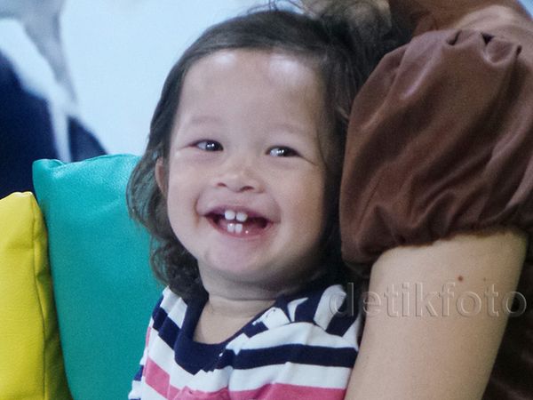 Lucunya Kenji, Putra Irfan dan Jennifer Bachdim