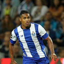 Juve Selangkah Lagi Dapatkan Bek Kiri Porto