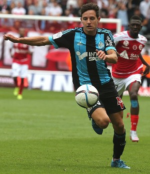 Newcastle Dapatkan Thauvin, Pinjamkan Cabella Newcastle Dapatkan Thauvin, Pinjamkan Cabella