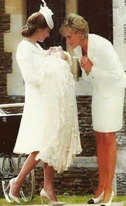 Foto: Ketika Kate Middleton Bertemu dengan Putri Diana