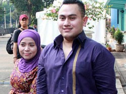 Belum Resmi Cerai, Muzdalifah Dekat dengan Ustadz?