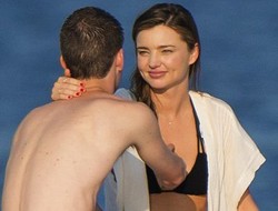 Bos Snapchat Siap Nikahi Miranda Kerr?