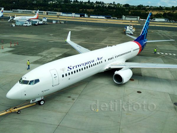 Penyerahan Boeing 737-900ER ke Sriwijaya Air