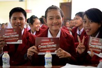 Penyuluhan ala Bali United ini diberikan kepada lebih dari 2.000 remaja dari 21 sekolah, mengenai bahaya narkoba, rokok, alkohol, seks bebas, dan ugal-ugalan di jalan raya.