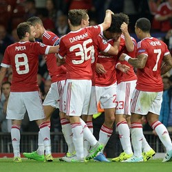 Hadapi The Magpies, MU di Atas Angin