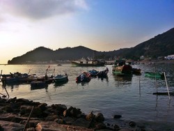 Pemandangan Hong Kong Tanpa Gedung Pencakar Langit, Ada!