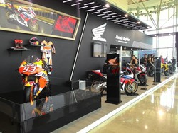Beli Moge Honda di GIIAS Bisa Dapat Jaket Eksklusif
