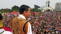 Jokowi Jadi Reporter di Periscope