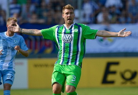 Bendtner Selamatkan Wolfsburg dari Kekalahan