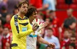 MU Diimbangi Newcastle