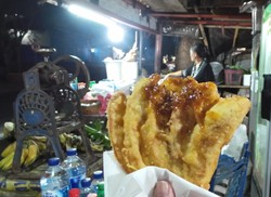 Kuliner Unik dari Manado, Pisang Cocol Sambal