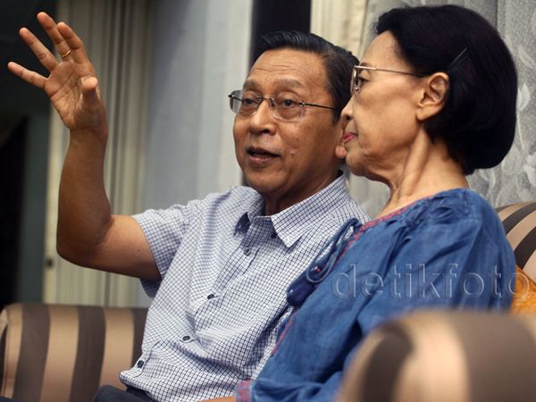 Menyapa Boediono dan Herawati di Hari Tua