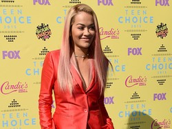 Takut Mati, Rita Ora Jalani Terapi Sepekan Sekali