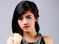 Sibuk Jadi DJ, Putri Una tak Lupakan Akting