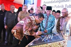 Menperin Resmikan Pabrik Semen Holcim US$ 800 Juta di Tuban