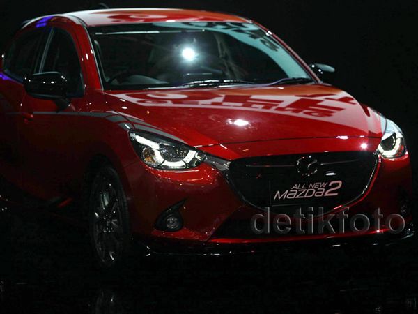 Edisi Khusus Mazda2