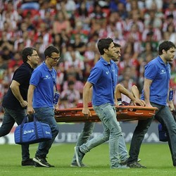 Barcelona Tunggu Kabar Cedera Alves dan Busquets