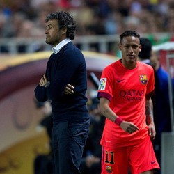 Ditanya Rumor MU Incar Neymar, Enrique Menolak Berkomentar