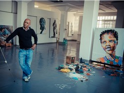 Mbongeni Buthelezi, Seniman Afrika Selatan yang Melukis dengan Plastik