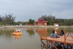 Danau Aik Beguruh, Tempat Santai Asyik di Bangka