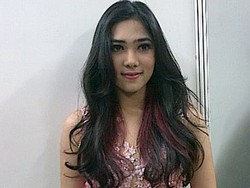 Isyana Sarasvati Gandeng Rapper Handal di Album Perdana