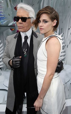 Kristen Stewart akan Perankan Coco Chanel di Film Arahan Karl Lagerfeld