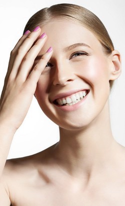 Ini Cara Paling Efektif Menghilangkan Bekas Jerawat