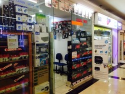 Dolar AS Tembus Rp 14.000, Berapa Kenaikan Harga Barang Elektronik?