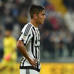 Cadangkan Dybala, Allegri Disemprot