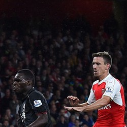 Arsenal-Liverpool Berakhir Tanpa Gol