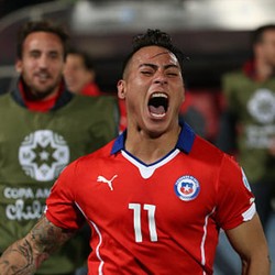 Tinggalkan Napoli, Eduardo Vargas Gabung Hoffenheim