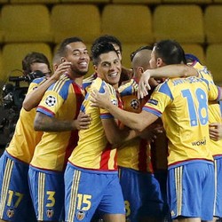 Kalah di Leg Kedua, Valencia Tetap Lolos ke Fase Grup