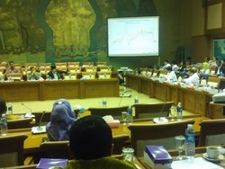 Gara-gara Masalah Ini, Rapat Menteri ESDM dan DPR Diskors