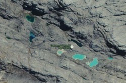 Tim Jurnalis Tiba di Basecamp Carstensz, Sedikit Lagi ke Puncak